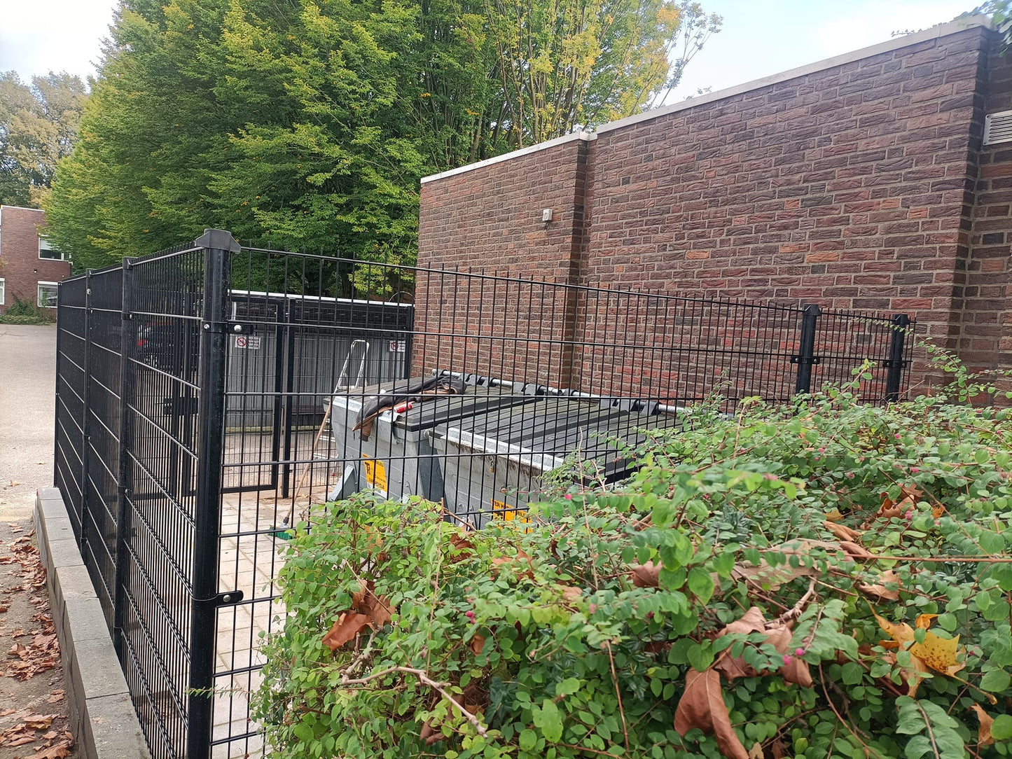 Dubbelstaafmat 6/5/6 hek kopen zwart ral 9005 hekwerk