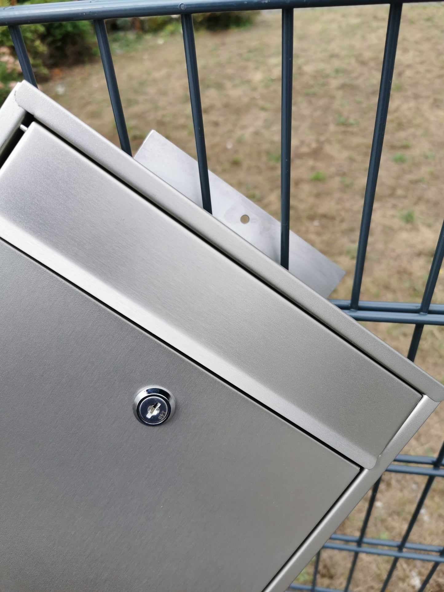 Letterbox holder
